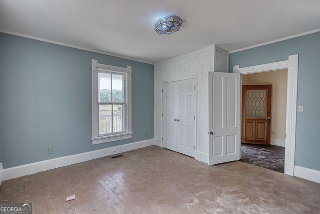 706 S Railroad Street, Shady Dale, GA 31085