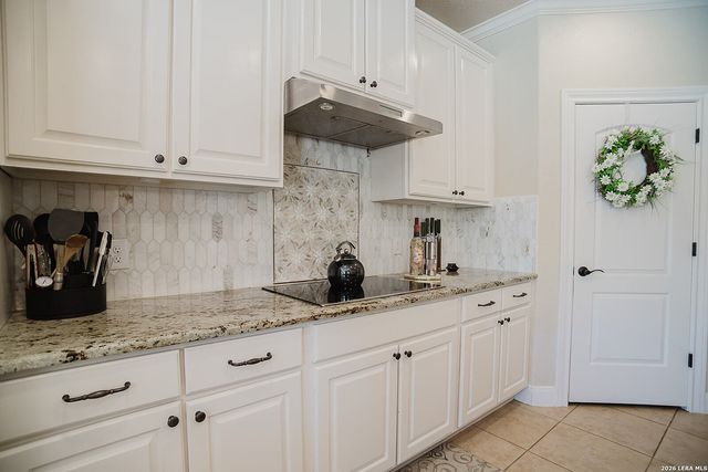 27931 BOGEN RD, New Braunfels, TX 78132