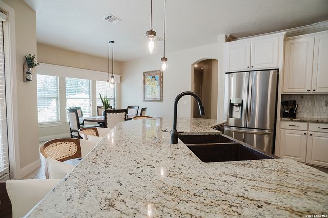 27931 BOGEN RD, New Braunfels, TX 78132