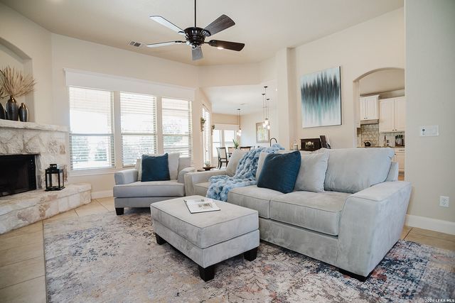 27931 BOGEN RD, New Braunfels, TX 78132