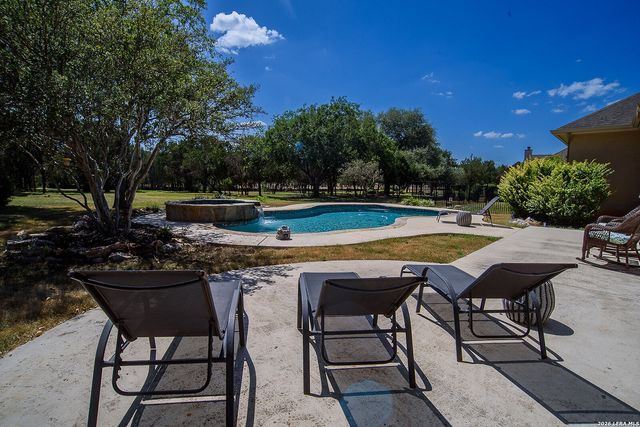 27931 BOGEN RD, New Braunfels, TX 78132