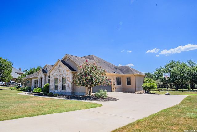 27931 BOGEN RD, New Braunfels, TX 78132