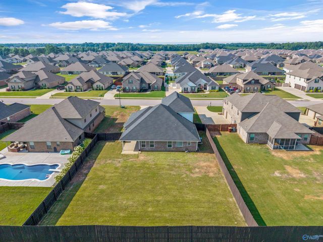 17050 Stonegate Drive, Athens, AL 35613