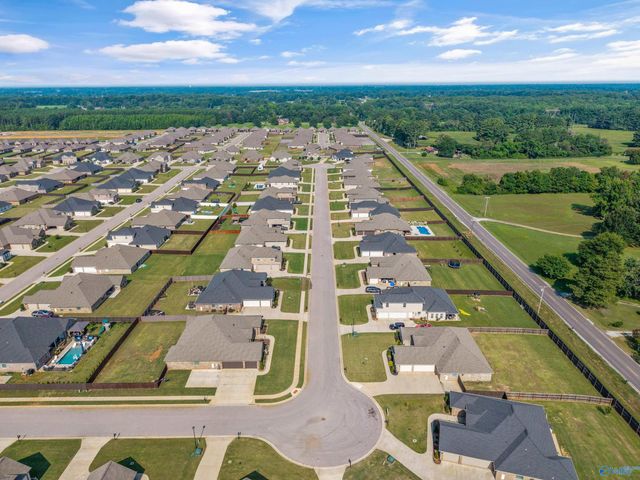 17050 Stonegate Drive, Athens, AL 35613