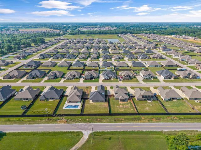 17050 Stonegate Drive, Athens, AL 35613