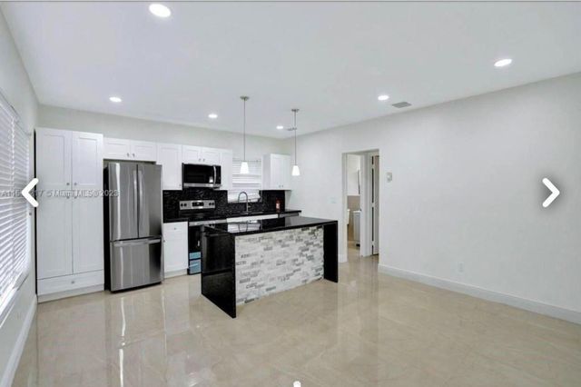 6720 Coolidge Street, Hollywood, FL 33024