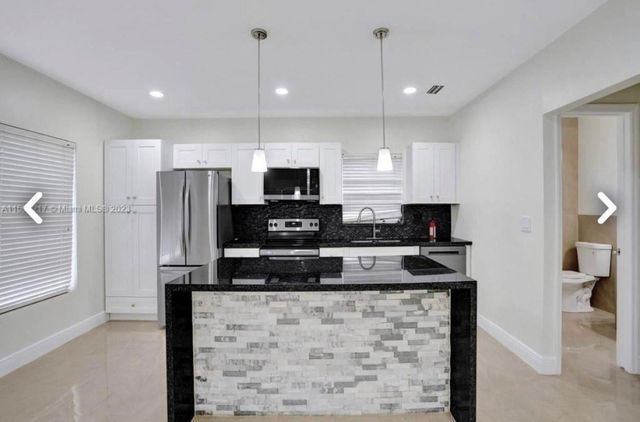 6720 Coolidge Street, Hollywood, FL 33024