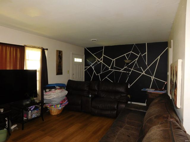 4503 Standish Drive, Fort Wayne, IN 46806