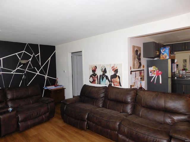 4503 Standish Drive, Fort Wayne, IN 46806