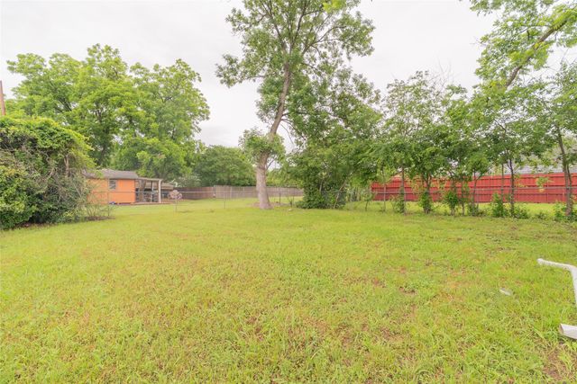 306 W Marble Street, Wylie, TX 75098