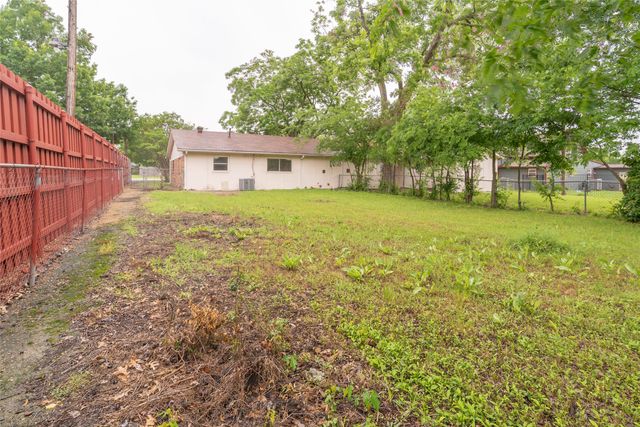 306 W Marble Street, Wylie, TX 75098
