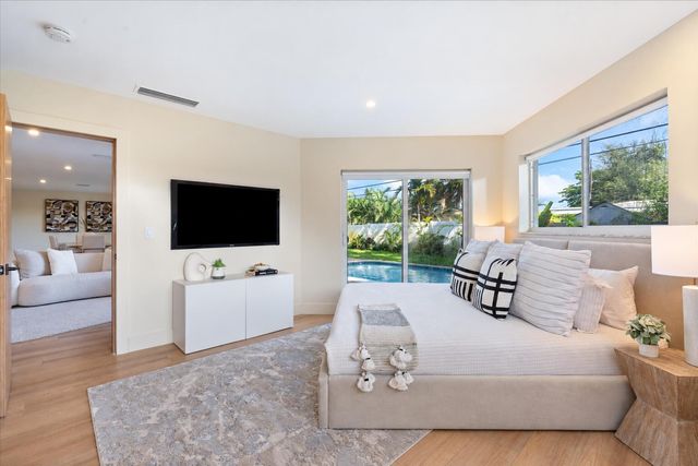 1931 NE 62ND Street, Fort Lauderdale, FL 33308