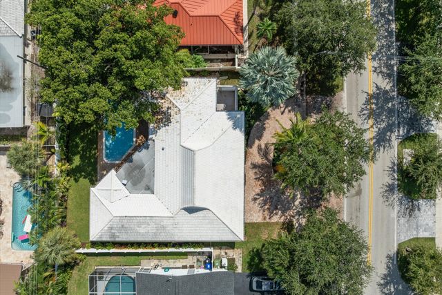 1931 NE 62ND Street, Fort Lauderdale, FL 33308