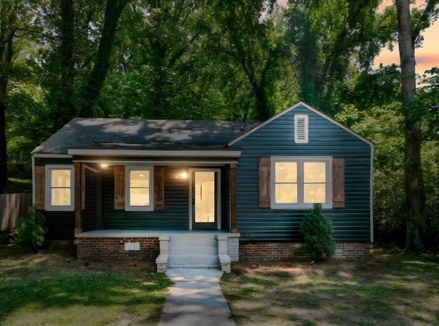 1418 Tunnel Boulevard, Chattanooga, TN 37411