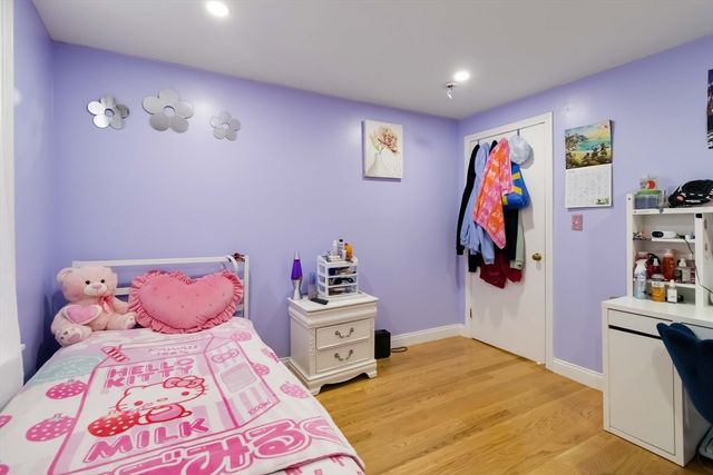 10 Beach Rd 1, Winthrop, MA 02152