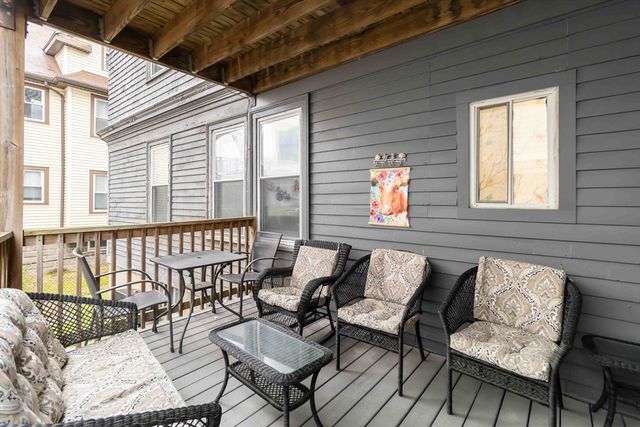 10 Beach Rd 1, Winthrop, MA 02152