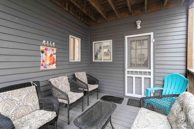 10 Beach Rd 1, Winthrop, MA 02152