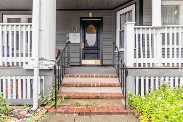 10 Beach Rd 1, Winthrop, MA 02152