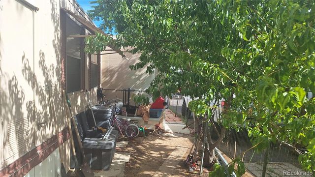 2853 Blue Jay Street, Denver, CO 80260