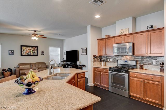 10604 Harvest Green Way, Las Vegas, NV 89135