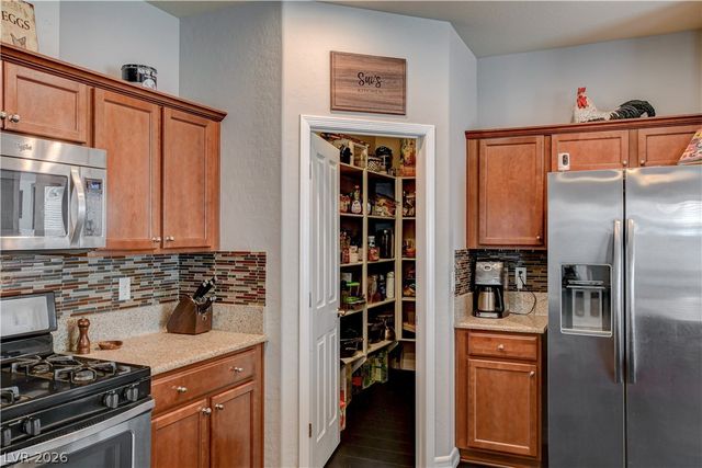 10604 Harvest Green Way, Las Vegas, NV 89135