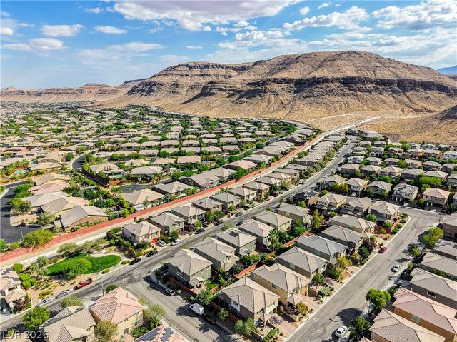 10604 Harvest Green Way, Las Vegas, NV 89135