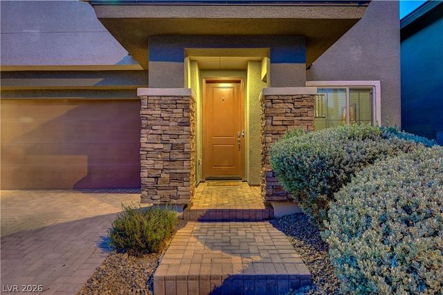 10604 Harvest Green Way, Las Vegas, NV 89135