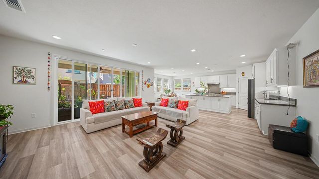 2840 Wylin Blvd, Lathrop, CA 95330
