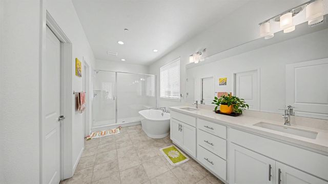 2840 Wylin Blvd, Lathrop, CA 95330