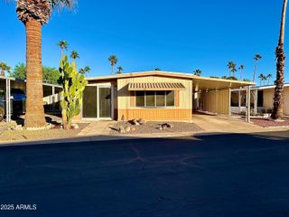 303 S RECKER Road 215, Mesa, AZ 85206