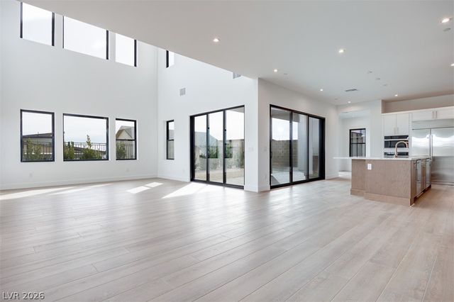 26 Sumter Ridge Street, Las Vegas, NV 89138