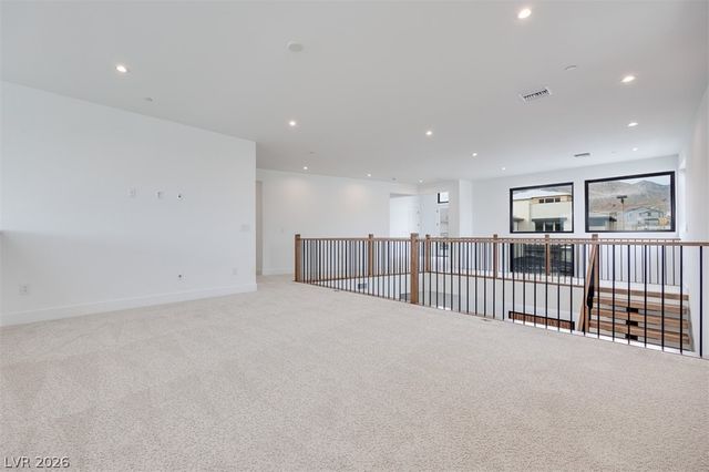 26 Sumter Ridge Street, Las Vegas, NV 89138