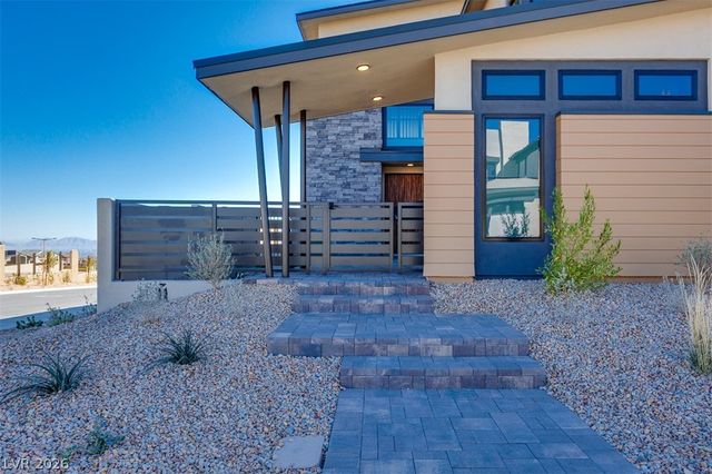 26 Sumter Ridge Street, Las Vegas, NV 89138