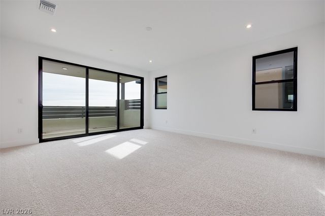 26 Sumter Ridge Street, Las Vegas, NV 89138