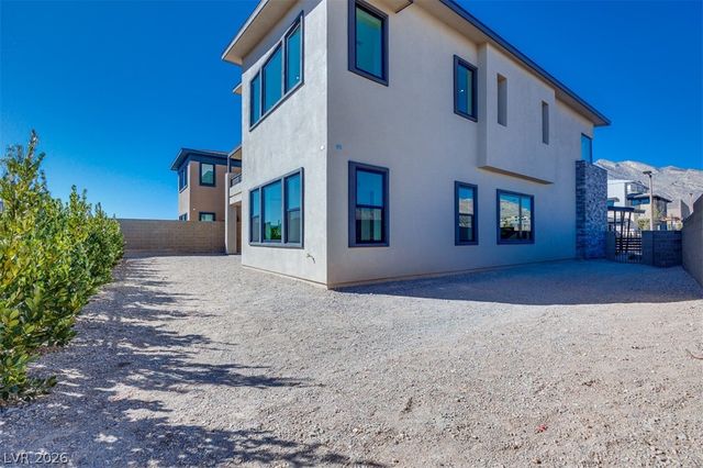 26 Sumter Ridge Street, Las Vegas, NV 89138