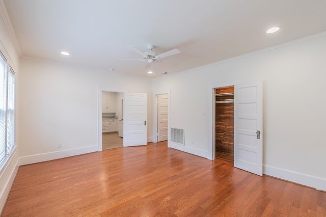 5313 Collinwood Avenue, Fort Worth, TX 76107