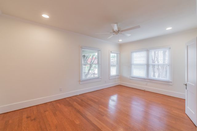 5313 Collinwood Avenue, Fort Worth, TX 76107