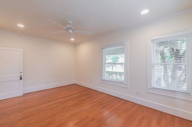 5313 Collinwood Avenue, Fort Worth, TX 76107
