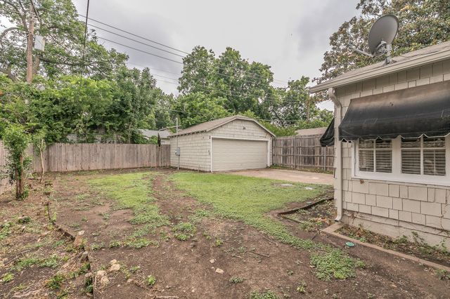 5313 Collinwood Avenue, Fort Worth, TX 76107