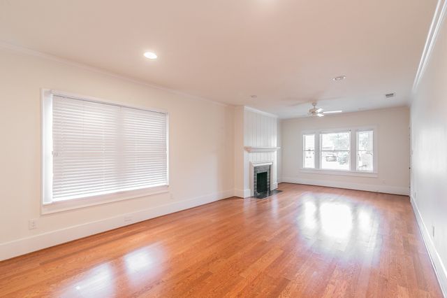 5313 Collinwood Avenue, Fort Worth, TX 76107