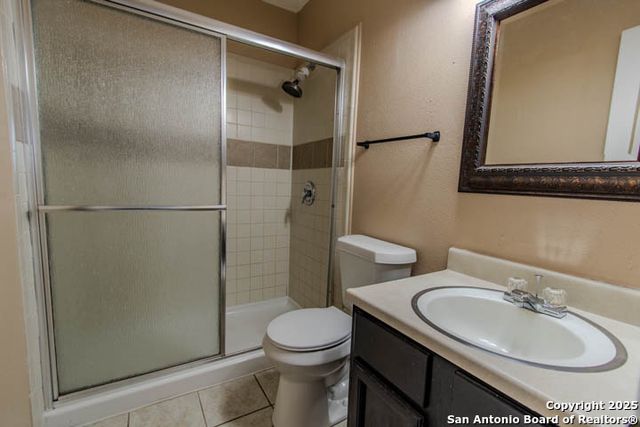 123 Meadow Lark, Converse, TX 78109