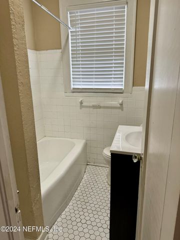 3038 POST Street, Jacksonville, FL 32205