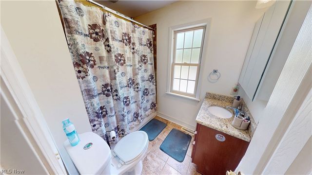 16713 Lomond Boulevard, Shaker Heights, OH 44120