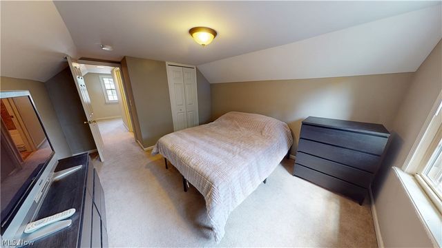 16713 Lomond Boulevard, Shaker Heights, OH 44120