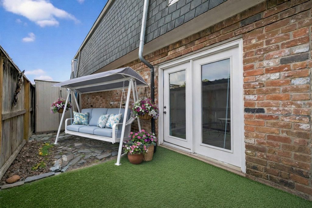 9029 Gaylord Street 125, Houston, TX 77024