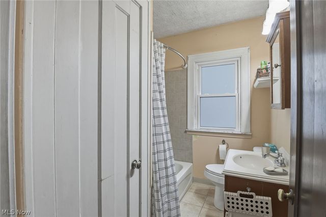 2148 Northland Avenue, Lakewood, OH 44107