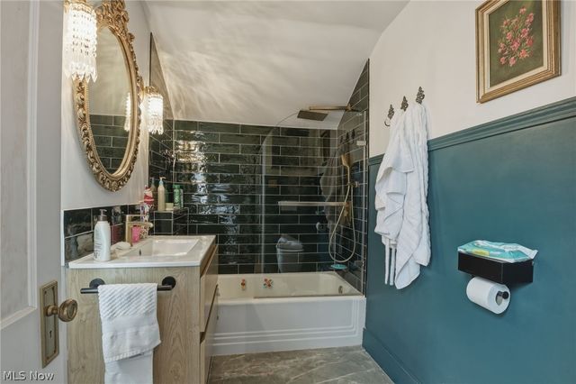 2148 Northland Avenue, Lakewood, OH 44107