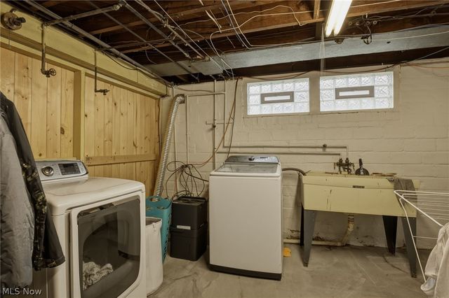 2148 Northland Avenue, Lakewood, OH 44107