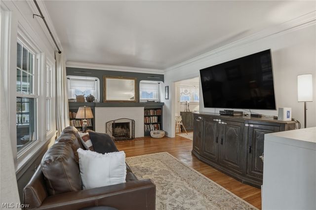 2148 Northland Avenue, Lakewood, OH 44107