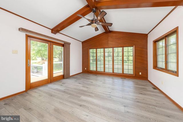 351 MOODS RD, Mullica Hill, NJ 08062
